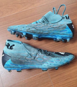 【苏亚雷斯】落场彪马足球鞋0305古着巴塞罗那