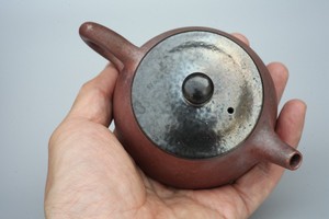 云南曲靖潦浒陶柴烧茶壶泡茶壶小品壶容量150。
