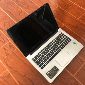 神舟战神k610d i7 gt940m独立显卡固态游戏笔记本