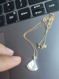 王府井百货购入的宝格丽扇子同款 纯银贝母项链 百搭好看,送s