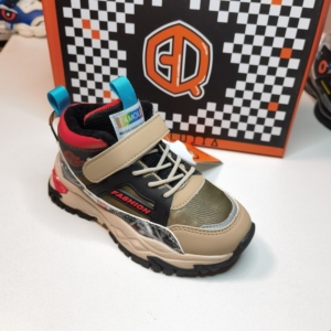 黄蜂比奇童鞋网鞋