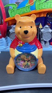 迪士尼 小熊维尼 pooh 闹钟 时钟 有盒