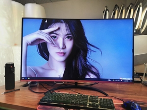 002005yuchen淘宝tiem铁幕电竞32寸2k显示器无边框ips屏,采用三星