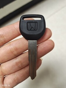 本田五代六代雅阁,原装机械钥匙,看好私聊,私拍不发,私聊我.