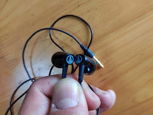 000人付款淘宝铁三角cor15