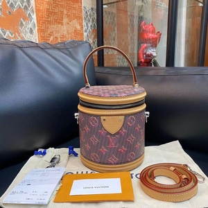 lv限量款 cannes 幻影马赛克发财包饭桶包水桶包 伊