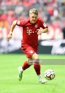 【展示】拜仁1516赛季小猪球衣