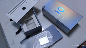 小米10手机包装盒子 标签塑签完好 8 256