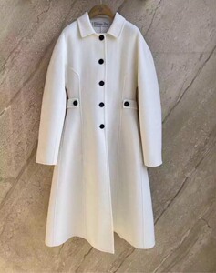 dior 迪奥 经典白色羊毛大衣外套 经典英伦风 收腰设计