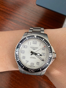 浪琴康卡斯:9成新,白盘,绝版! 箱票齐全! 很文艺很骚气