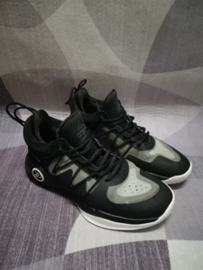 匹克篮球鞋帕克魔弹科技防骑兵滑耐磨实战运动男鞋  9成新 4