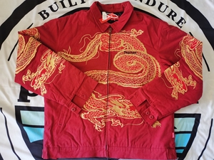 000人付款淘宝supreme fw18 龙袍 黑龙袍 l黄大搓2249.