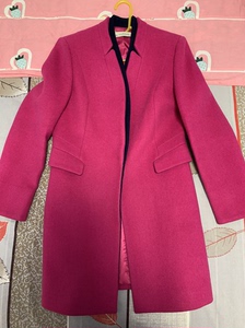 转让一件女士中长款毛呢外套,爱居兔正品,梅粉色,xl,适合现
