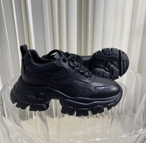 亚历山大王 欧洲站欧货老爹鞋,里外真皮内增6cm,37码穿过