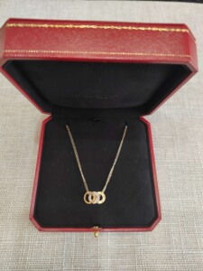 cartier卡地亚love系列三环三色项链镶嵌6颗