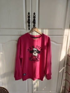 000人付款淘宝mlb棒球服狗头 薄绒～