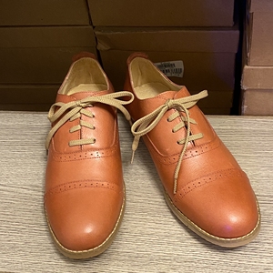 卡宾 cabbeen 女鞋 低帮鞋 中古风皮鞋