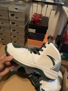 00wangshengwsws88淘宝anta安踏隆多一代rr1升级版限量珍藏版篮球鞋