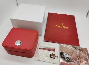 omega红色皮质盒子 欧米茄表盒,海马,超霸,蝶飞,收纳盒