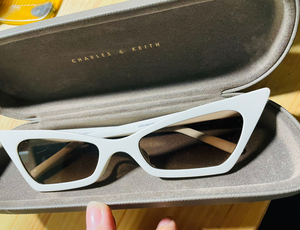 000人付款淘宝全新小ck墨镜正品 重度收藏癖,眼镜买回来