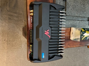 德国野兽四路汽车功放