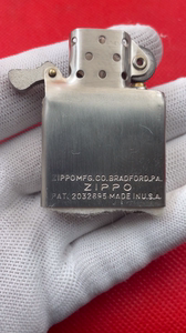 全新zippo镍银内胆,是1947-1948年大三,1949