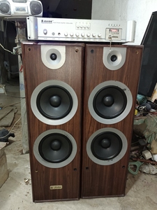 老式落地音响功能正常使用无维修痕迹八成新八寸的喇叭无风裂无开