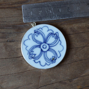 明代青花瓷片包银挂件挂坠吊坠包银饰品老瓷片标本古瓷片明清青花