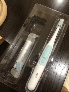 拜尔电动牙刷电池