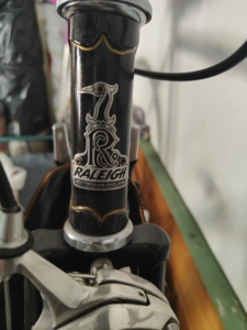 英国凤头自行车