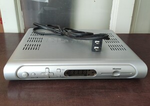 青岛城阳有线 海信有线数字电视接收器型号db-705c,95