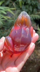 缅甸琥珀金棕红蜜精品三足金蟾(呱呱来财)雕工精致,饱满圆润