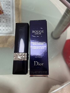 000人付款淘宝dior028粉色,朋友送的试了一次色.