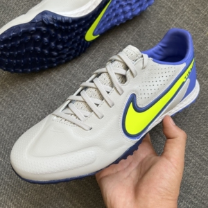 耐克 传奇9 顶级 tf 足球鞋 42码 现货秒发