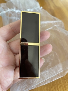 正品99新tf黑管口红滋润款09色号,一口价,包邮,再送一支