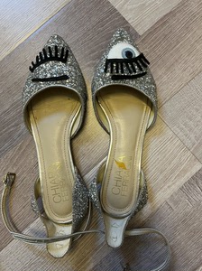 chiara ferragni眨大眼睛平底鞋 亮片女鞋36码