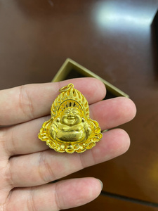 千足金,老庙品牌,弥勒佛吊坠.卖两个小时,有没有喜欢的,武汉