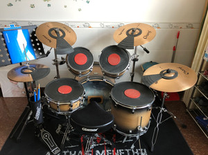 格莱姆架子鼓型号k4s正规渠道购买的,现在孩子没时间学,诚意