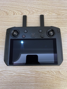 大疆御2pro专业版带屏遥控器air2s带屏幕遥控器air2