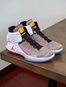 44.5码nike aj32 佳得乐亲友限定 彩虹 耐克乔丹