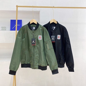 657淘宝nike air jordan cny男子aj新年棒球夹克ma-1飞行棉服cd9046