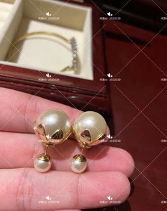 dior耳钉,双球珍珠款,细节都在这里了,都是实拍,需要的美