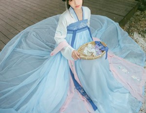 汉服古装国风中式 梨花渡 软烟罗 全新一套 吊牌还在 m码