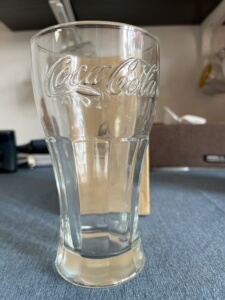 限量绝版2008北京可口可乐玻璃杯!高约15cm,直径约8.