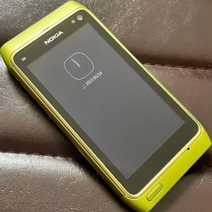 nokia 诺基亚n8 经典款塞班3贝娜系统金属手机 诺基亚