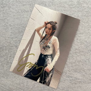 邓紫棋亲笔签名照,六寸,邓紫棋周边,保证真实,亲笔