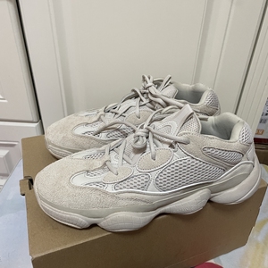 yeezy500初代 18款,42原盒,简单清理,磨损很小几
