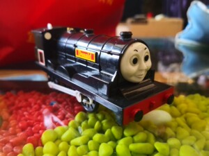 hit电动托马斯火车头轨道大师系列唐诺唐纳德电动