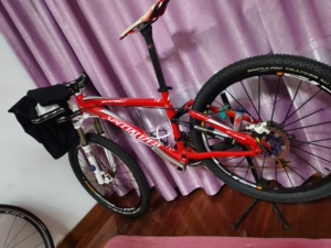 收07或者08款闪电m5 epic 车架需要s的最好铝架,或