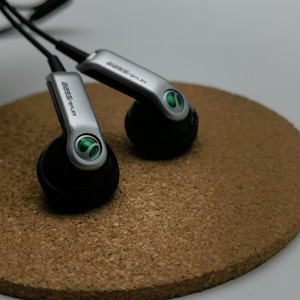 经典索爱hpm-64短线平头耳机 索尼爱立信经典耳机